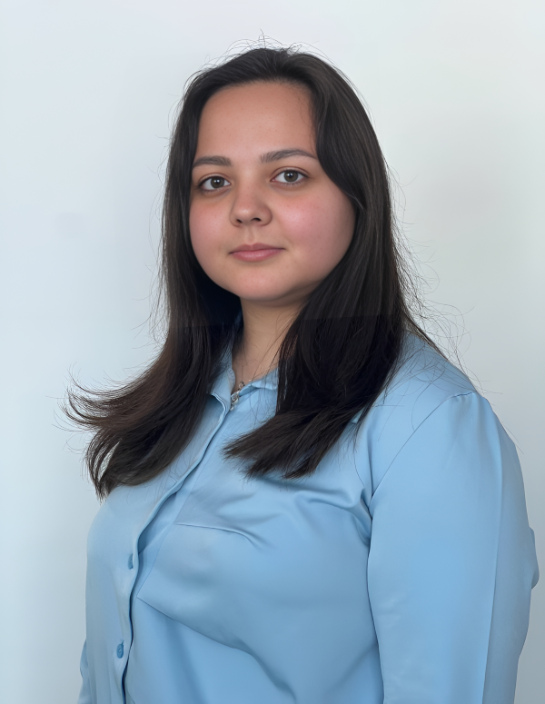 Шеховцова Елена Олеговна.