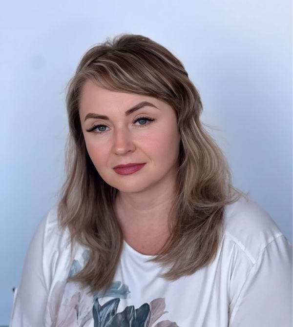 Бондарь Марина Анатольевна.