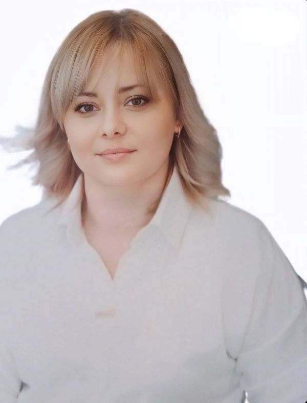Кузнецова Людмила Ивановна.